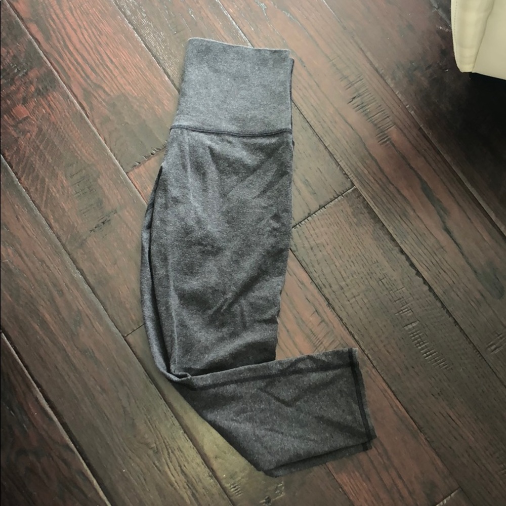 LULULEMON Cropped Gray Cotton Leggings